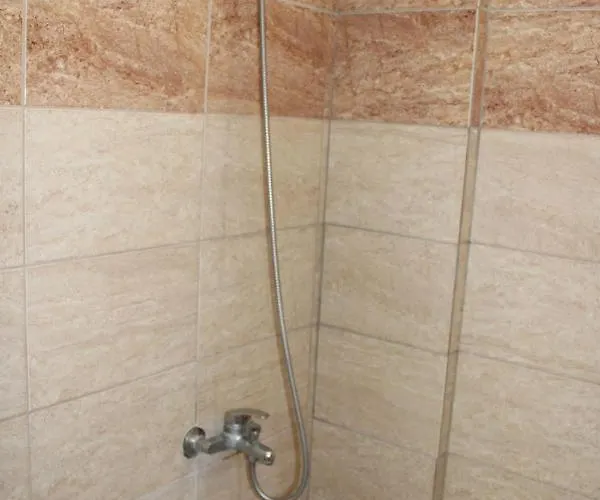 Bledi's Cozy In New Blvd شقة